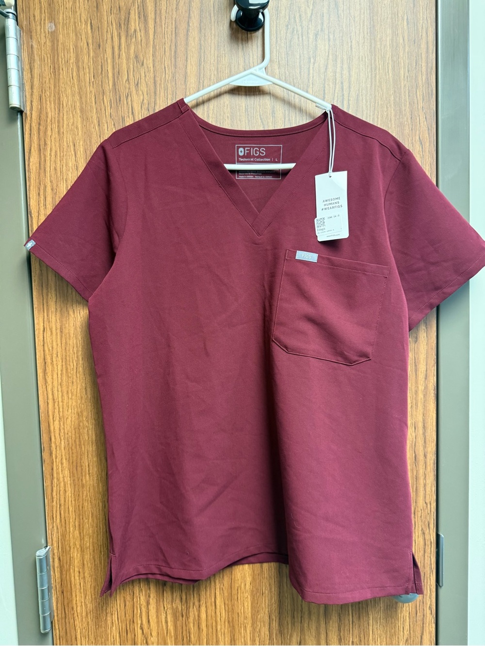 Figs V-Neck Scrub Top - Wine